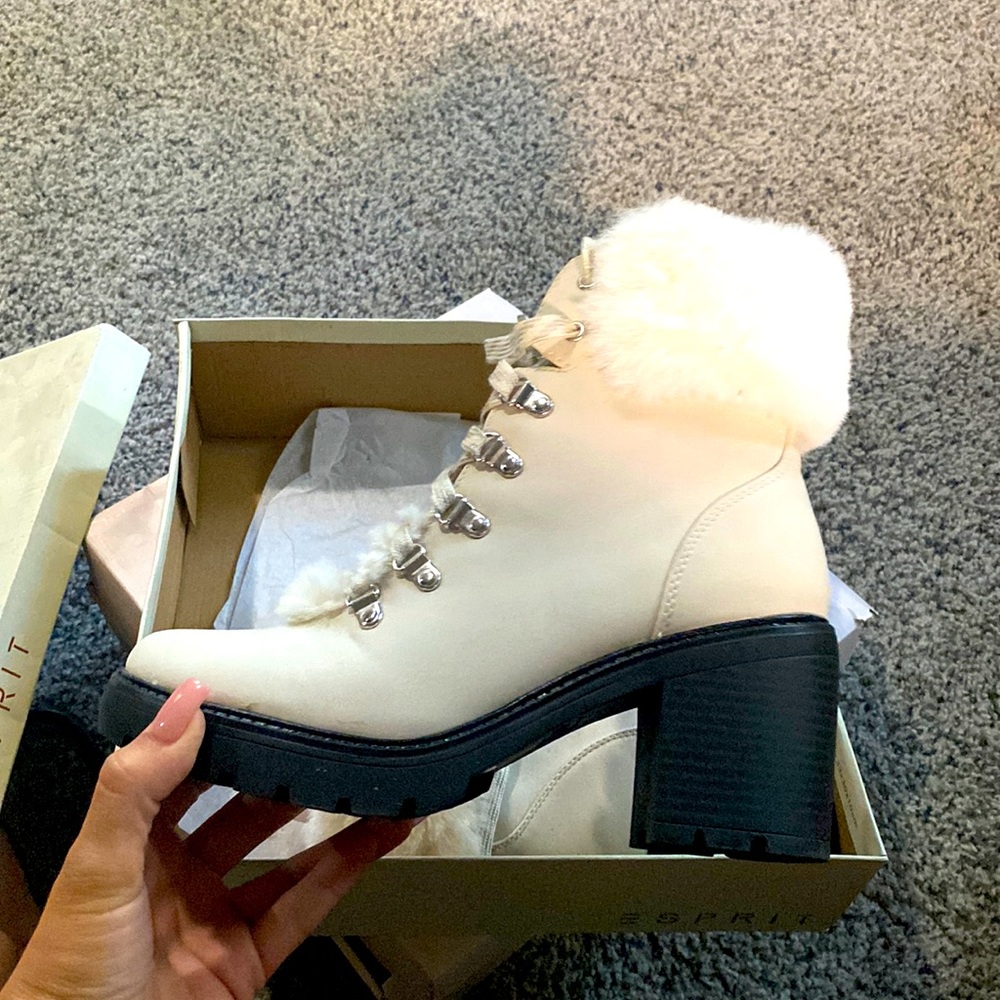 Tall Crème Boots
